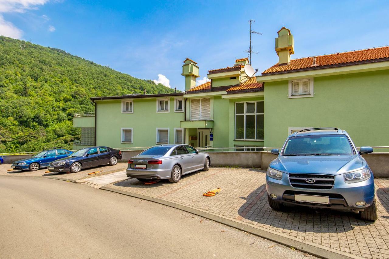 Apartment Maja Opatija With Free Private Parking And Lovely Sea View Terrace Zewnętrze zdjęcie